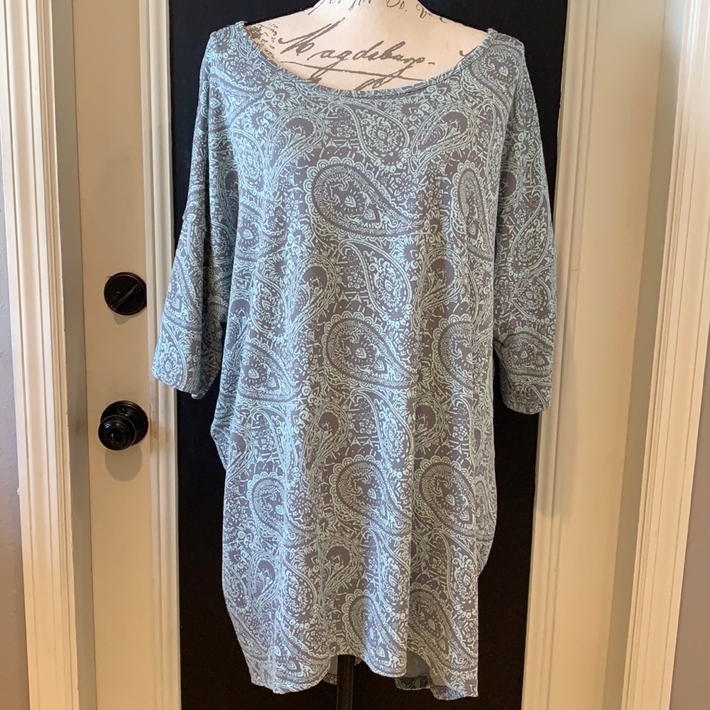 EUC LuLaRoe Jacquard Irma